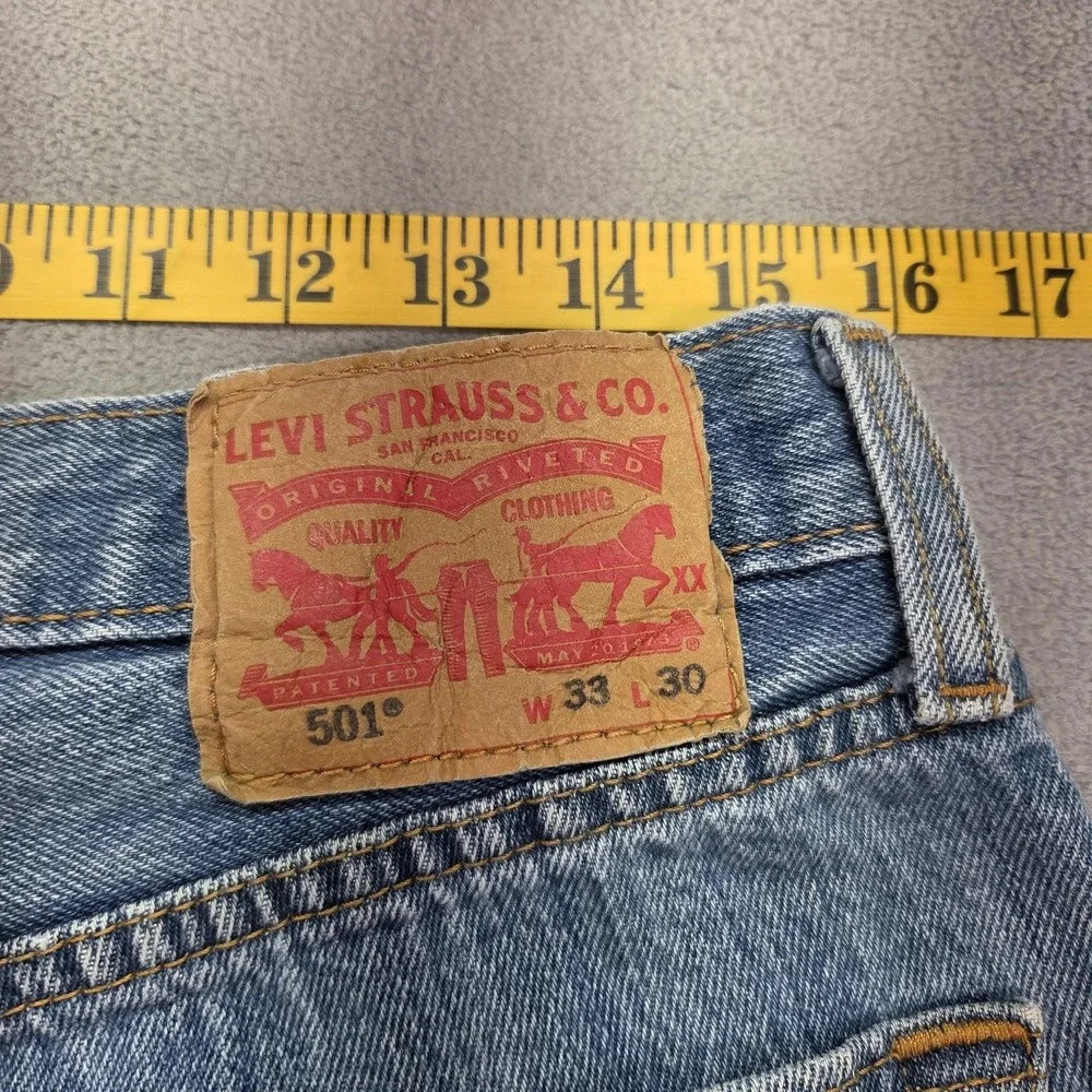 Levis 501 Jeans Mens‎ Light Wash Blue Straight Button Fly Faded Denim Fits 30x27
